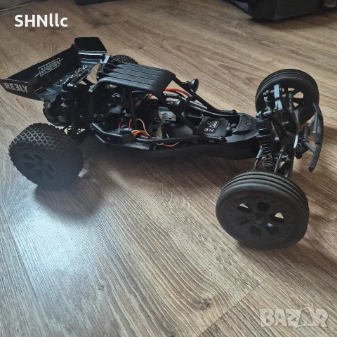 REELY Buzz RC Кола 1:10, снимка 3 - Коли, камиони, мотори, писти - 55581211