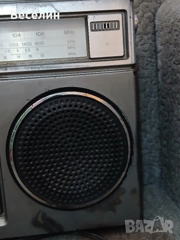 Радио касетофон SONY CFS-55S , снимка 4 - Радиокасетофони, транзистори - 54542784