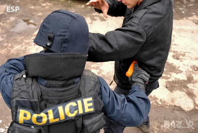 Тренировъчен пистолет ESP TW-GLO , снимка 4 - Екипировка - 55587838