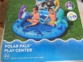 Воден център за игра Polar Pals134 x 131 x 73 см-басейн и надуваеми играчки, нов, снимка 2