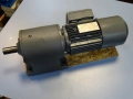 мотор редуктор SEW-EURODRIVE R60DT80K4BM Gear Motor 0.55kW, снимка 1