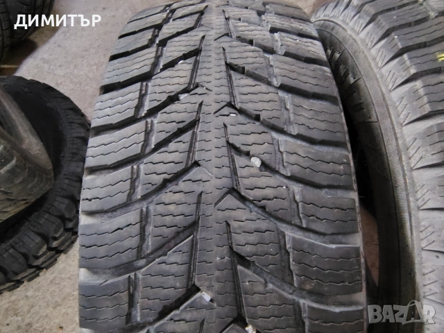 2бр.зимни гуми NOKIAN 215 65 16C DOT24 цена за брой, снимка 3 - Гуми и джанти - 54097906
