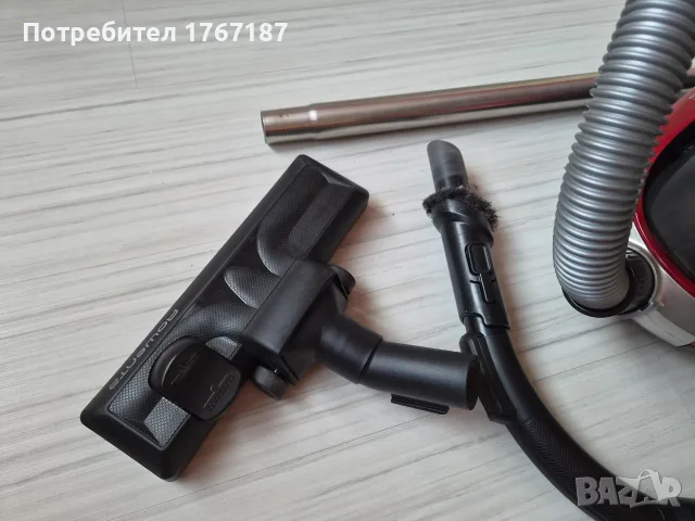 Прахосмукачка без торба Rowenta Compact Power Cyclonic, снимка 4 - Прахосмукачки - 55451643