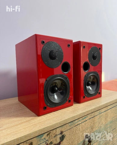 Usher S-520 Piano Enzo Red, снимка 2 - Тонколони - 54044923