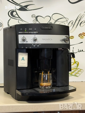 Кафемашина кафе автомат delonghi magnifica с гаранция, снимка 3 - Кафемашини - 53986579