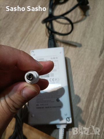 адаптер , снимка 4 - Кабели и адаптери - 54360179