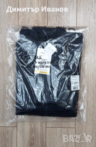 Чисто Ново! Мъжко вълнено яке Devold Everyday Jacket, размер М, снимка 3 - Суичъри - 54415240