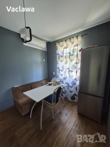 Собственикът продава къщата. На 30 км. от гр. Бургас. 18 км от гр. Приморско., снимка 12 - Къщи - 51416428