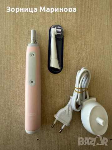 Продавам електрическа четка за зъби Oral-B iO 3
