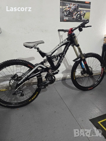 Downhill, колело за спускане GT Fury, fox,RockShox Boxxer, снимка 7 - Велосипеди - 55064747