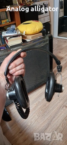 akg k 160, снимка 2 - Слушалки и портативни колонки - 55068293