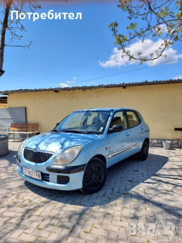 Daihatsu Sirion, снимка 2 - Автомобили и джипове - 54244160