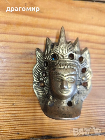 бронзова фигура 
