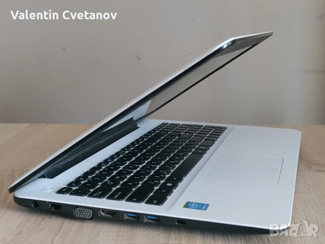 лаптоп АSUS-F554L-15.6incha, снимка 8 - Лаптопи за дома - 54878015