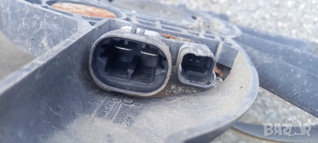 Перка охлаждане Peugeot 407, снимка 2 - Части - 52351429