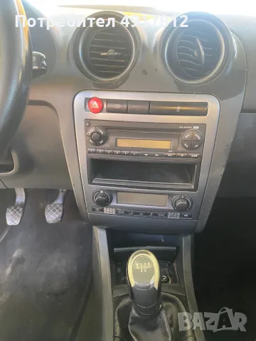 Продавам Сеат Ибиза 2007 г. Бензин, снимка 6 - Автомобили и джипове - 55652866