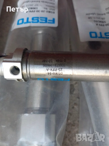 Пневматичен направляван линеен цилиндър . FESTO DFM-16-40-B-PPV-A-GF, снимка 13 - Резервни части за машини - 54743061