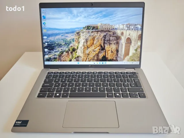 Dell Latitude 5450 FHD IPS Intel Core Ultra 5 135H/256GB/16GB DDR5/Гаранция до 01.06.2027г.