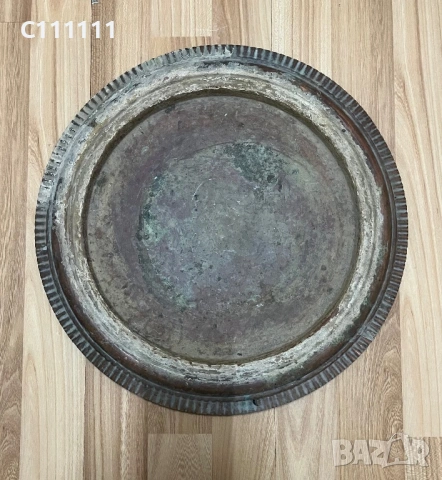 Месингов свещник и меден поднос, снимка 4 - Антикварни и старинни предмети - 54488476