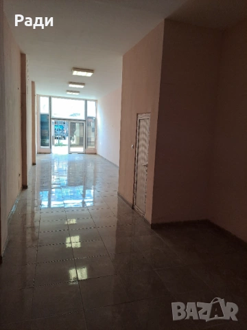 Дава под наем помещение за магазин, салон за красота, офис, склад и др в гр. Видин, 57.60 кв.м., снимка 7 - Магазини - 54181658