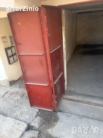 Отдавам Гараж, снимка 5 - Гаражи и паркоместа - 54824616