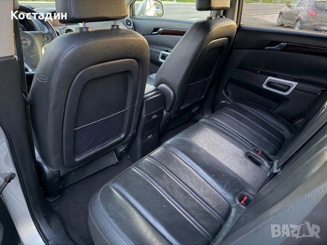 Opel Antara 2.0d 4x4 Автомат/Кожа, снимка 9 - Автомобили и джипове - 54209010