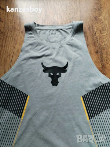 Under Armour UA Pjt Rock 100 Percent Tank - страхотен мъжки потник M, снимка 2 - Тениски - 54662681