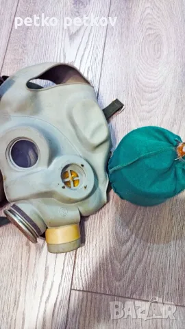 Противогаз военен, снимка 3 - Антикварни и старинни предмети - 55334530