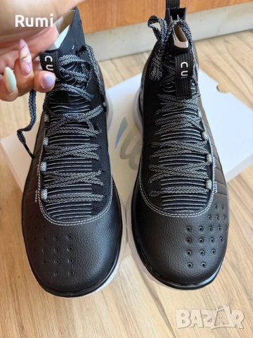 Оригинални нови маратонки Under Armour CURRY 4 FLOTRO! 43,44,45 н, снимка 2 - Маратонки - 54656950