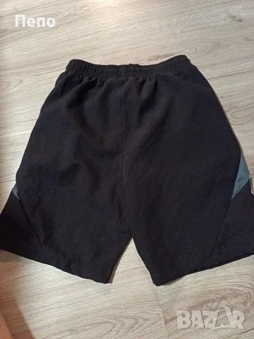 Къси гащи Adidas, снимка 3 - Къси панталони - 55343902