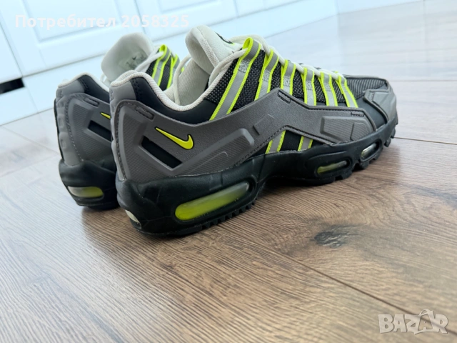 Оригинален! Брутален Nike Air Max 95 NDSTRKT - 40 номер, снимка 6 - Маратонки - 54579227