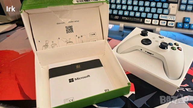 НОВ XBOX Controller Robot White, снимка 4 - Джойстици и геймпадове - 54780481