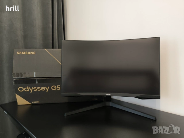 Геймърски монитор SAMSUNG Odyssey G5 като нов 27" извит 144Hz 1 ms