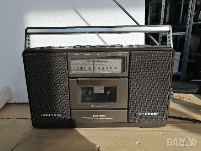 Радиокасетофон GRUNDIG RR 450