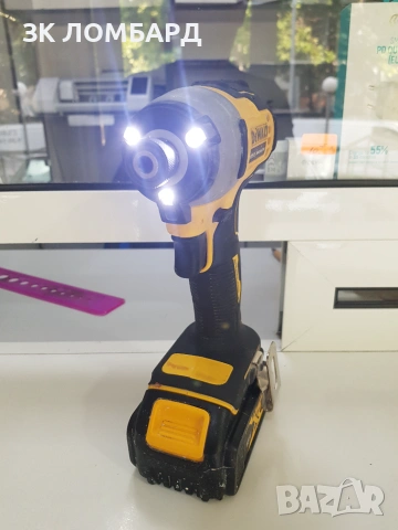 Акумулаторен винтоверт DeWALT DCF809N / 18V / 190Nm безчетков, снимка 4 - Винтоверти - 55134811