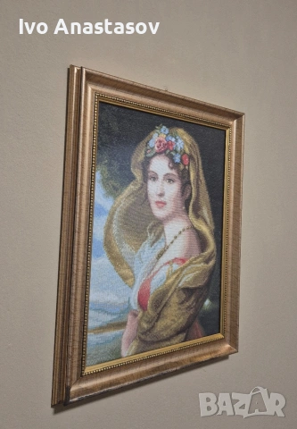 Уникален ръчно ушит гоблен „Дамата с воала“ – конци DMC, луксозна рамка, снимка 2 - Други ценни предмети - 55017205