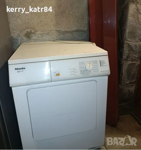 Сушилня Miele (въздуховоди) с проблем