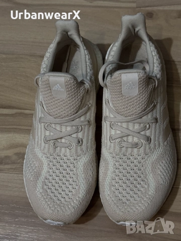 Дамски маратонки Adidas UltraBoost Размер 40, снимка 9 - Маратонки - 54392155