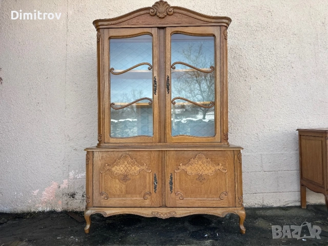 Ретро бюфет  витрина от две части