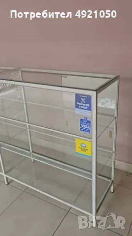 ПРОДАВАМ  стъклено-алуминиеви витрини 5 нива