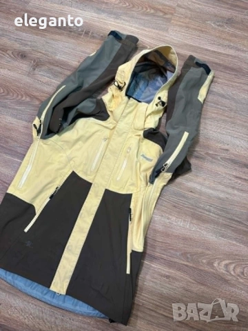 Висок клас мъжко HardShell  яке Bergans Of Norway 6200 BYGDIN  Dermizax Waterproof Jacket , M размер, снимка 6 - Якета - 54541197
