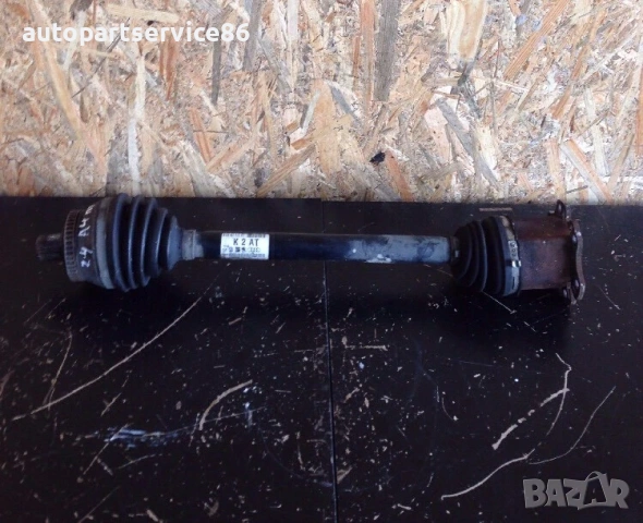 Предна дясна полуоска за Audi A4 B6 2.4 V6 (2003) 8E0407272AT