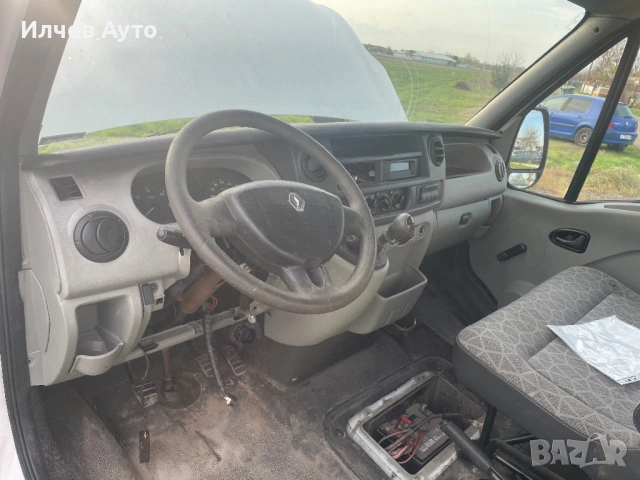 Renault Master 2.5 DCI 150 к.с 2010г на части , снимка 9 - Бусове и автобуси - 54398585