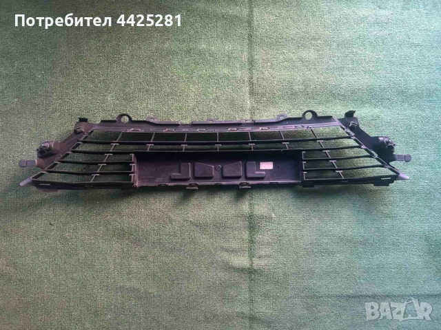 решетка в предна броня Renault Megane IV 2015-2019 г. #066S. 622544180R, снимка 4 - Части - 54811846