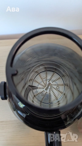 Philips HR1855/70 – сокоизстисквачка Viva Collection, 800W, XL улей, 45€, използвана, снимка 6 - Сокоизстисквачки и цитрус преси - 54819298