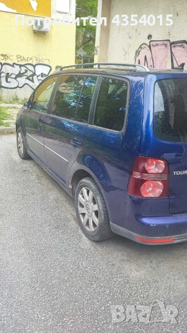 Продавам Vw Touran DSG 2.0TDI-за ремонт или за части, снимка 3 - Автомобили и джипове - 54658582