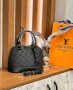 чанти Tommy Hilfiger Gucci Louis Vuitton , снимка 1