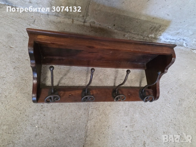 Закачалка за стена 