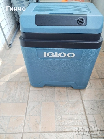 хладилна чанта 12 и 220 волта IGLOO