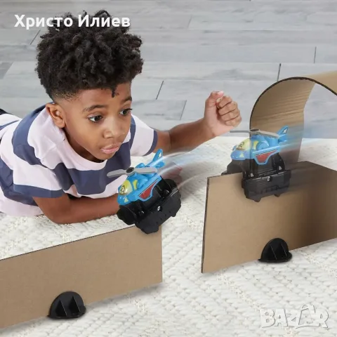 Състезателна писта Vtech с хеликоптер, снимка 5 - Коли, камиони, мотори, писти - 55440881